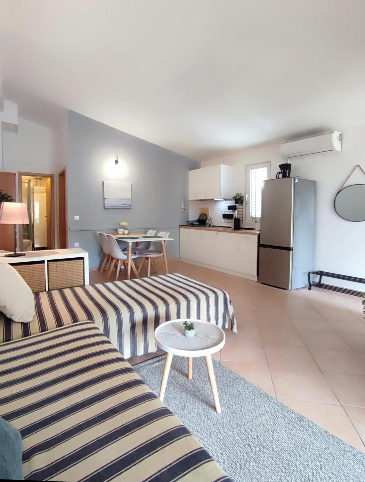 Apartments Divna Baška Voda Eksteriør billede