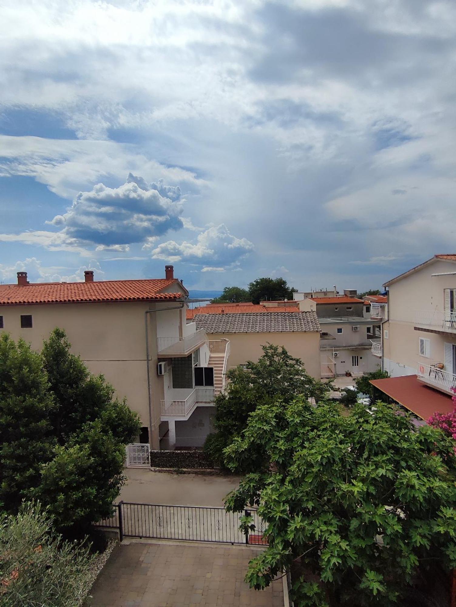 Apartments Divna Baška Voda Eksteriør billede
