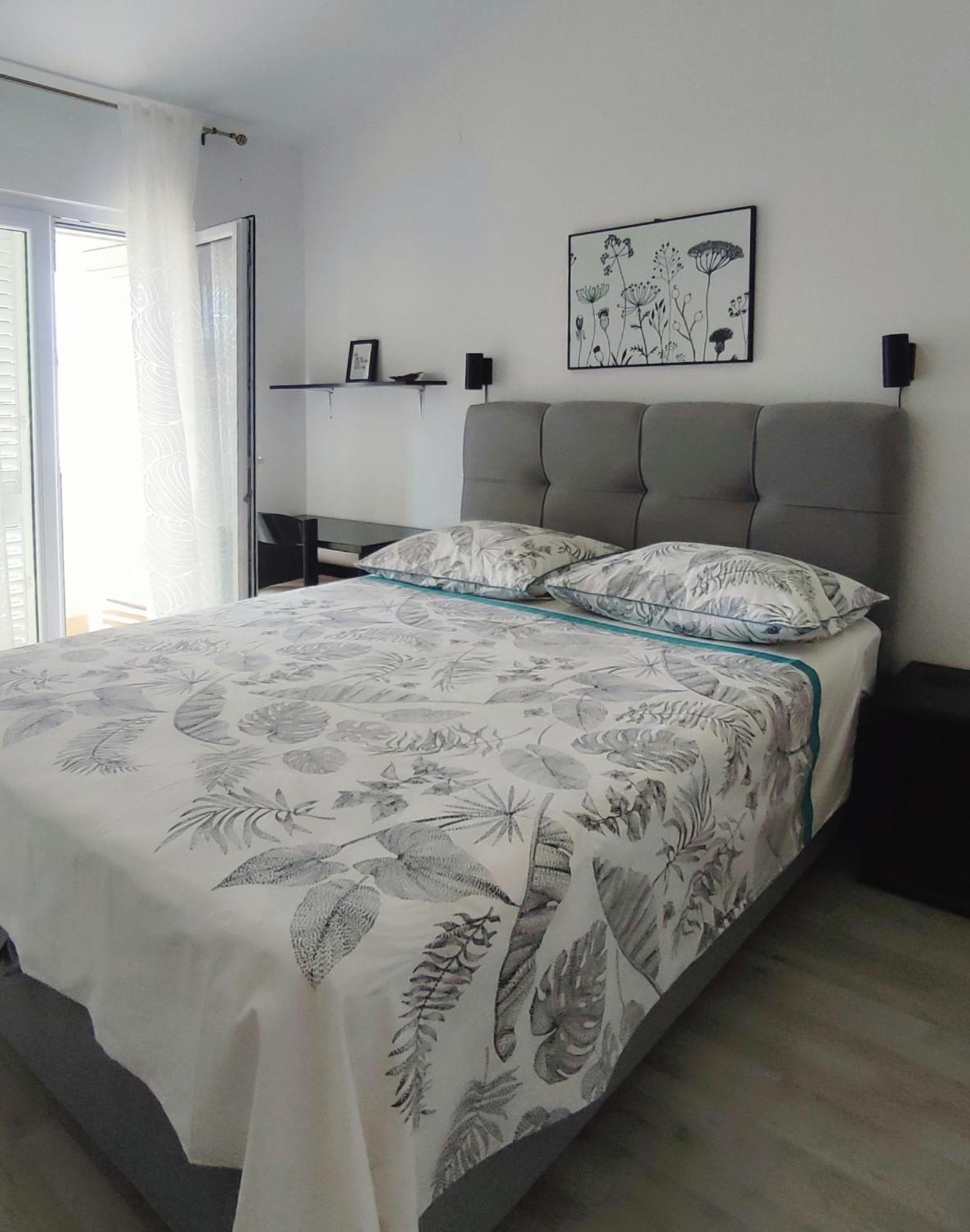 Apartments Divna Baška Voda Eksteriør billede